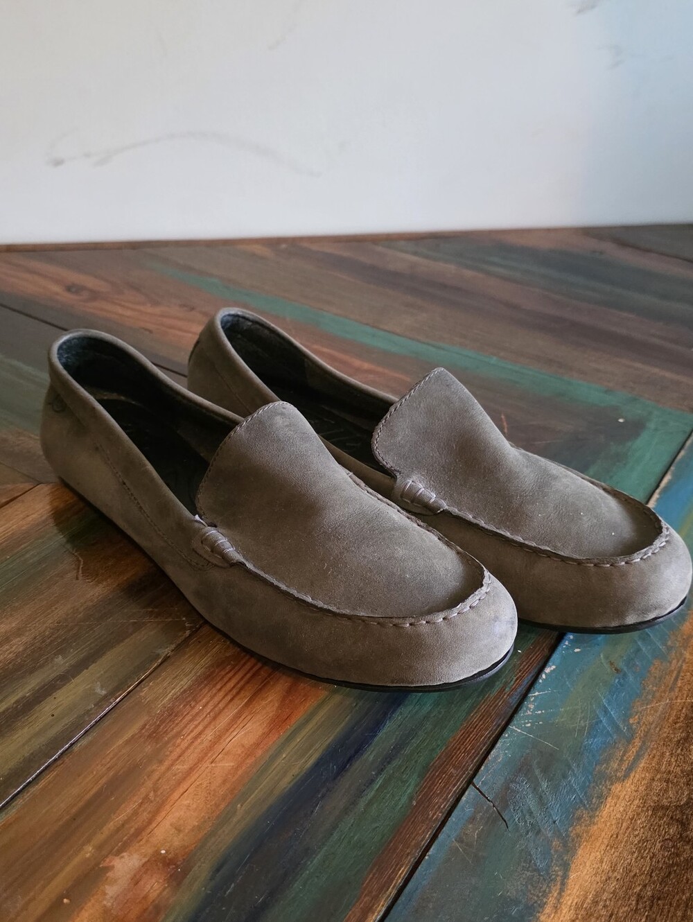Born Women's 9.5 Slip On Loafers